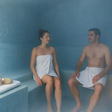 Hébergement de vacances Bozelet, 4/6 Personnes Piscine, *
